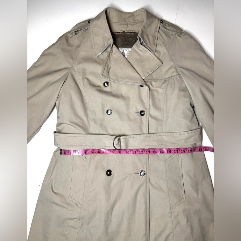 London Fog Women’s Long Belted Double Breasted Heavy Trench Coat Size-16 Reg - Picture 5 of 15